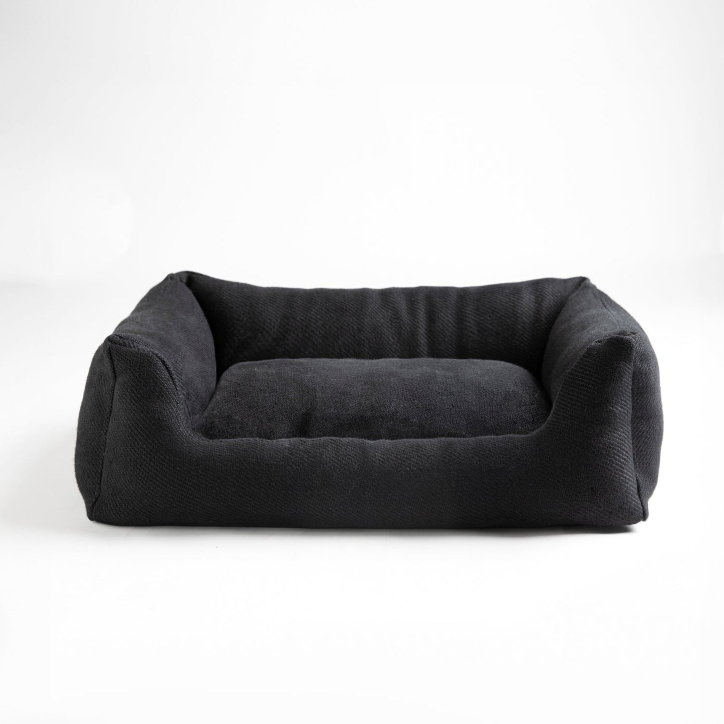 Henri - Jute Dog Bed by 2.8