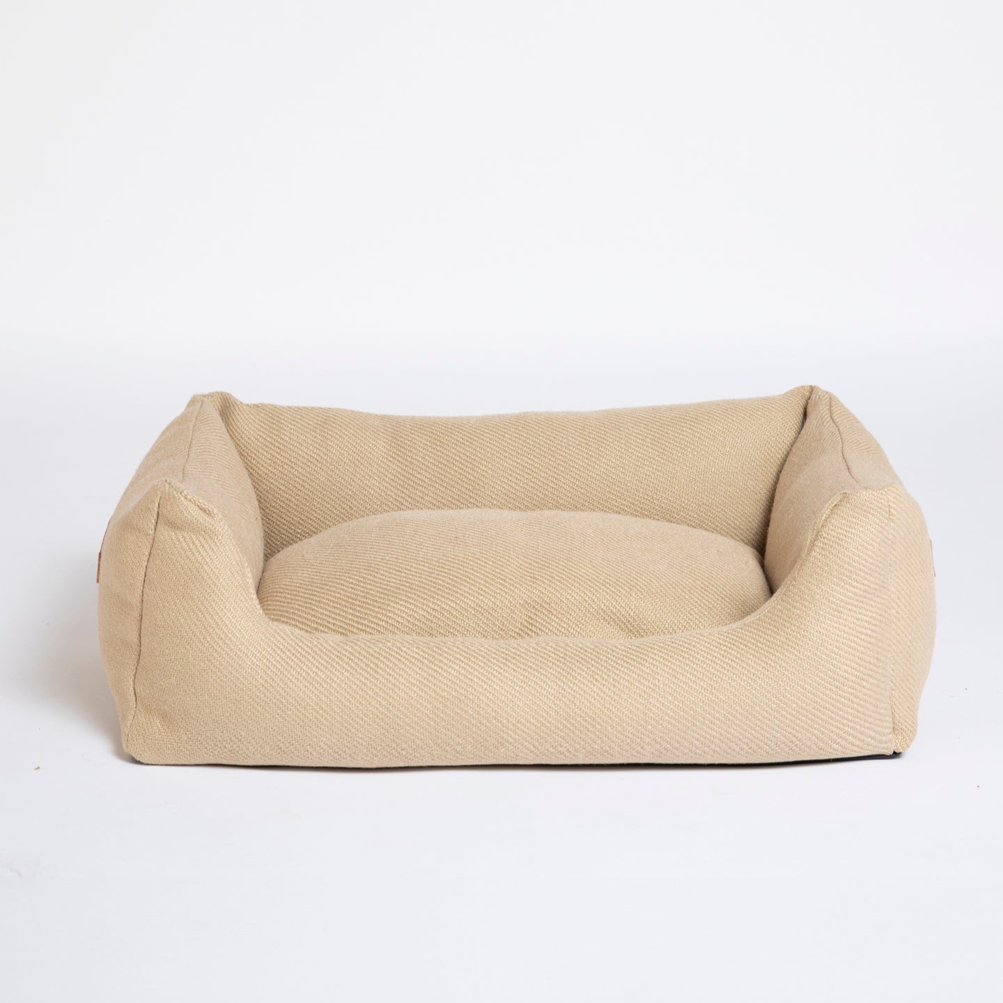 Henri - Jute Dog Bed by 2.8