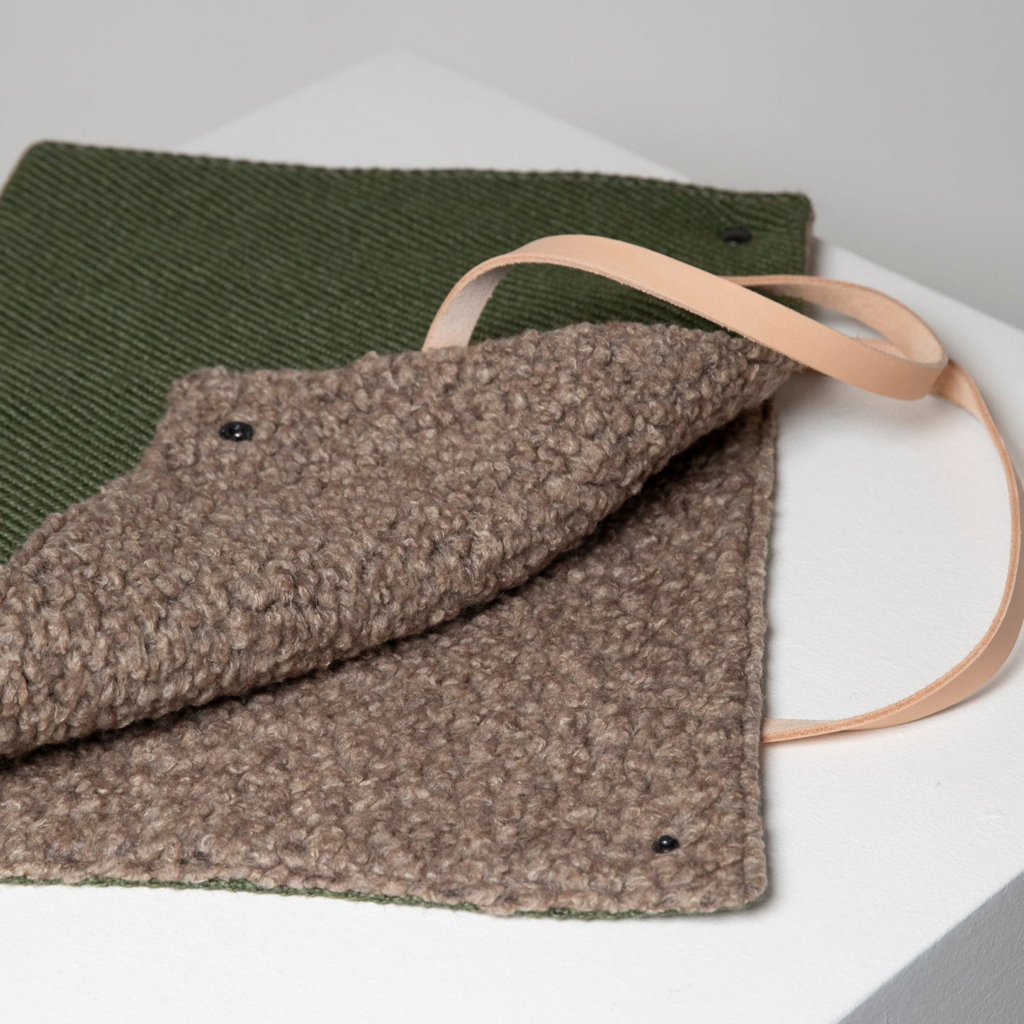 Steve - Mini Jute Travel Mat by 2.8