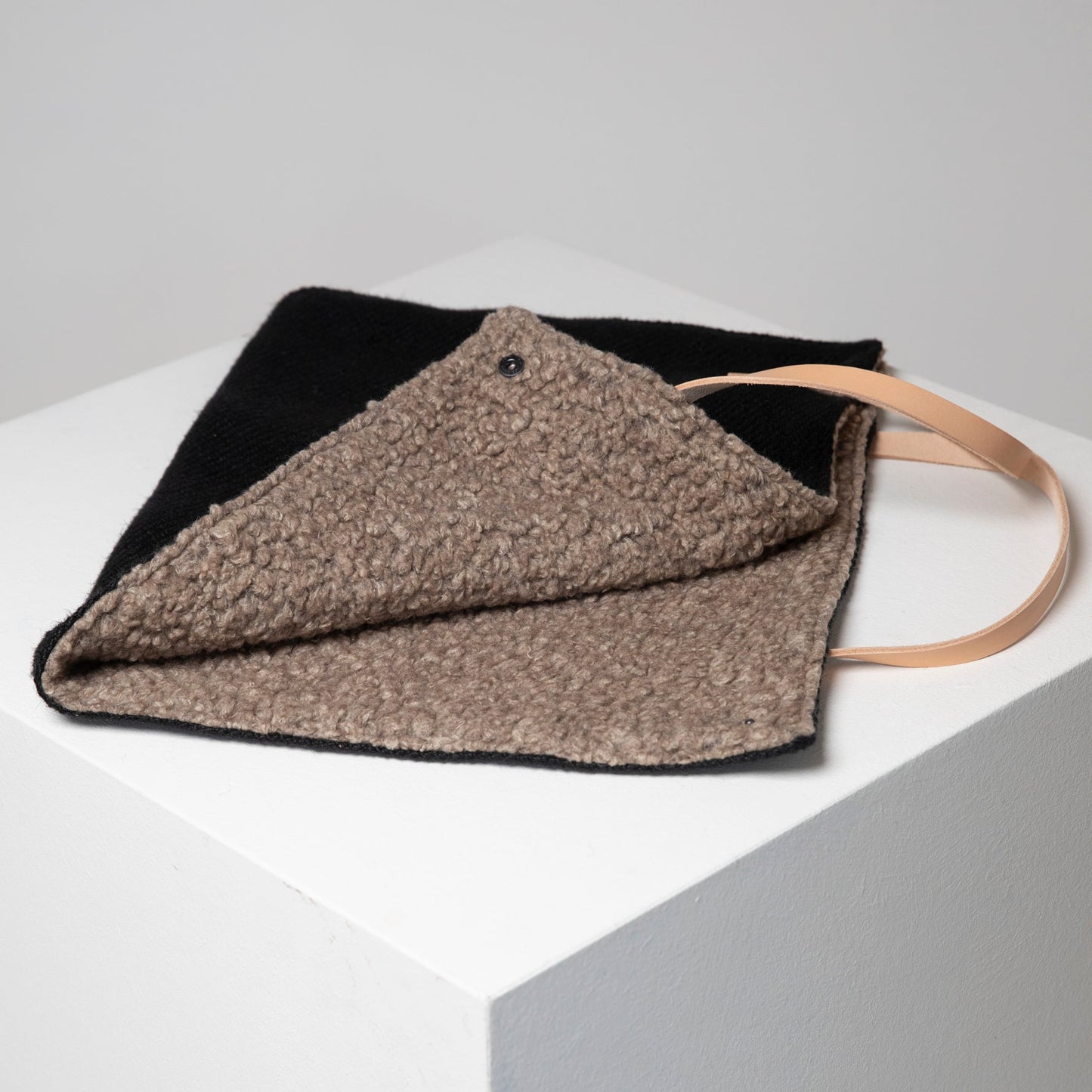 Steve - Mini Jute Travel Mat by 2.8