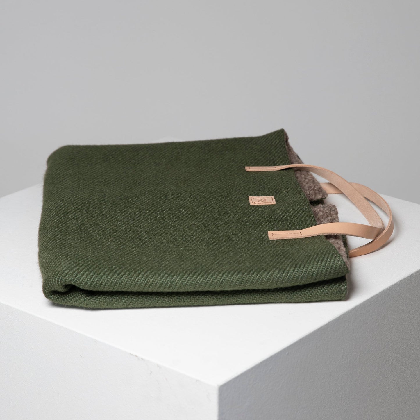 Steve - Jute Travel Mat by 2.8