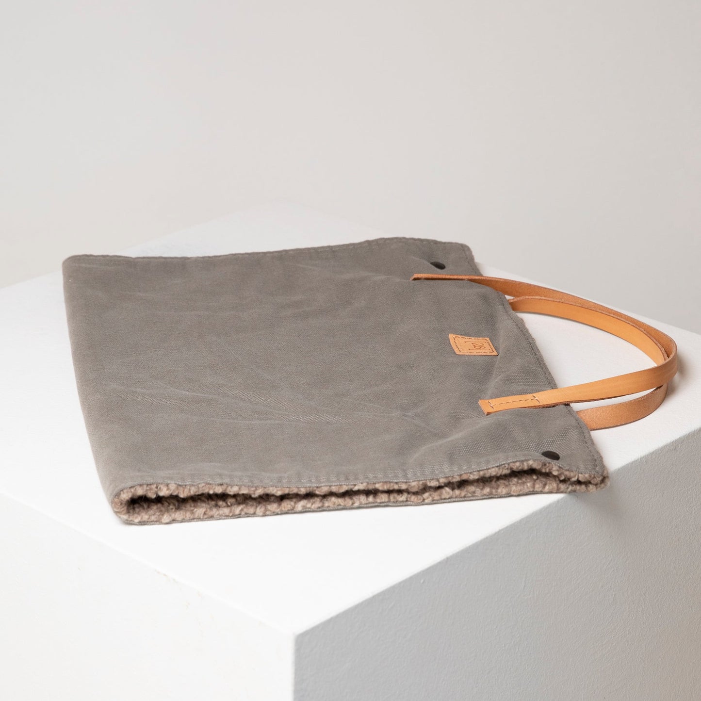 Steve - Cotton Travel Mat by 2.8