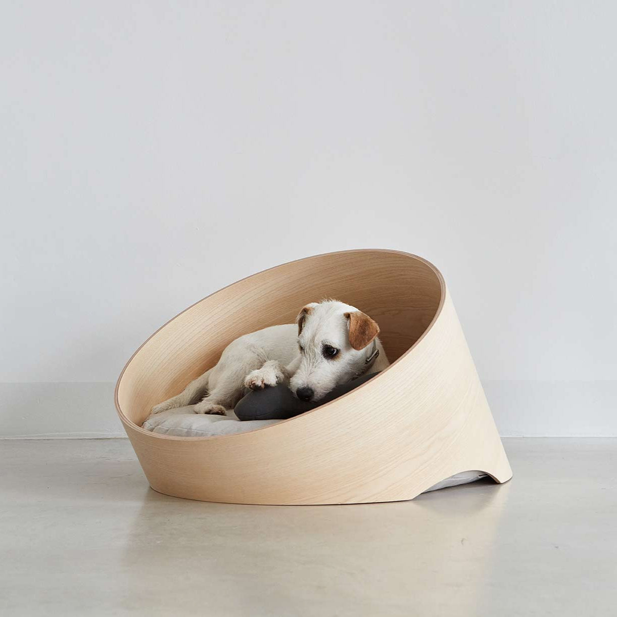 Covo - Dog Basket by MiaCara