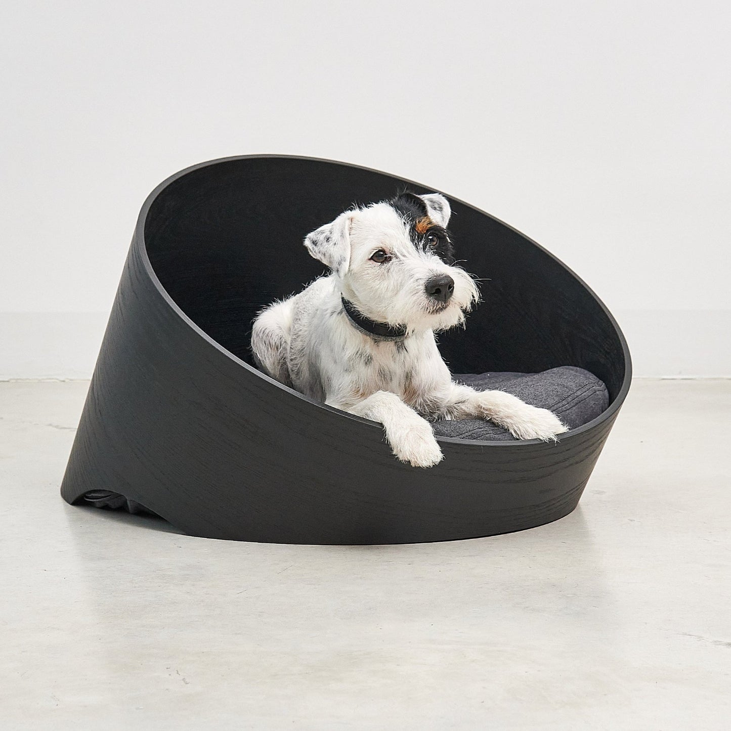Covo - Dog Basket by MiaCara